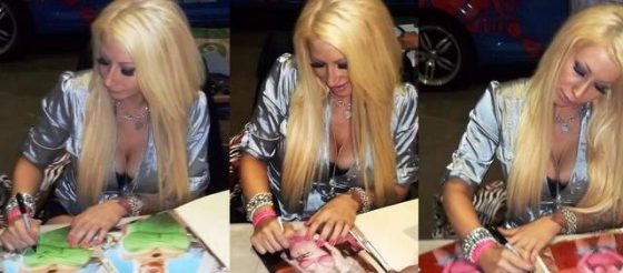 Candy Manson signing photos