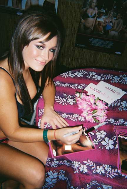 Jaclyn Case signing photos