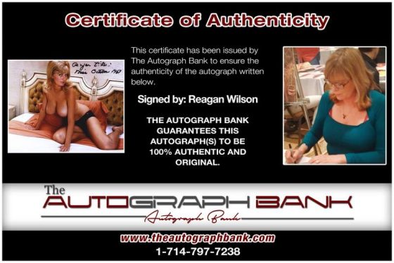 Reagan Wilson signing photos