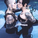 Porn Nikki Hearts & Leigh Raven signed 8x10 poster