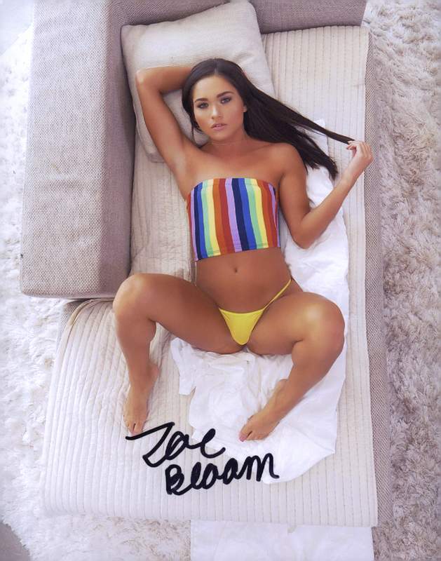 Zoe Bloom signed 8x10 poster