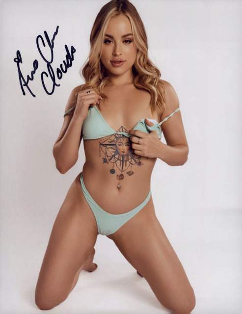 Anna Claire Clouds signed 8x10 poster